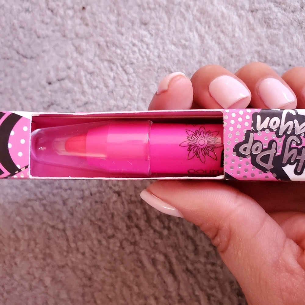 Pop cosmetics bundle - Picture 3 of 6